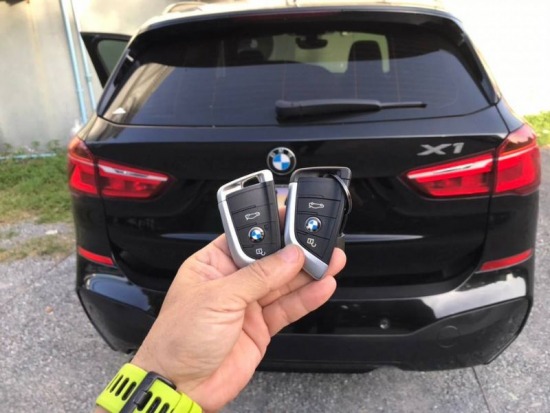 รับทำกุญแจรีโมทรถยนต์ BMW